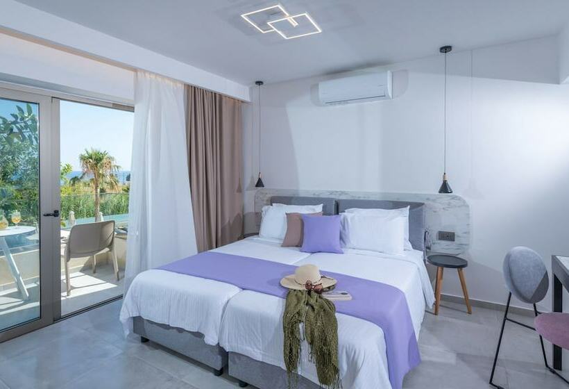 Номер Стандарт Вид на Сад, Imperial Palace Adults Only