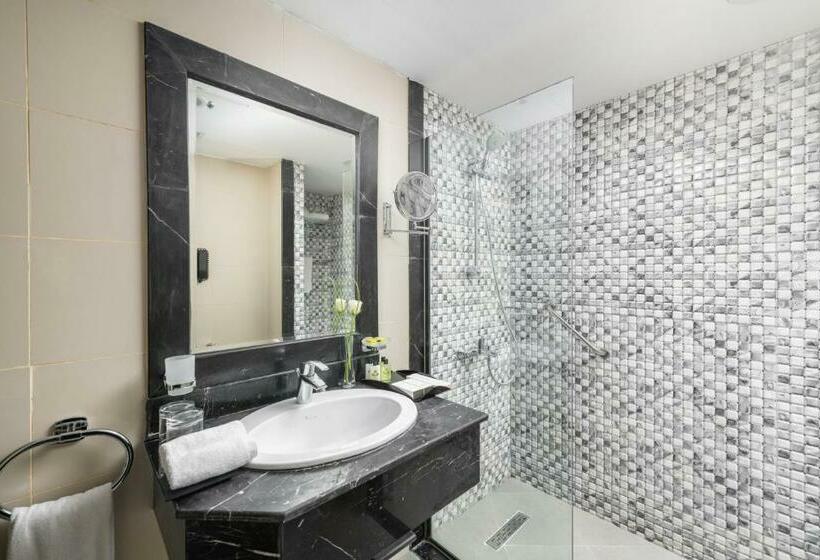 Президентский Люкс, Taiba Front