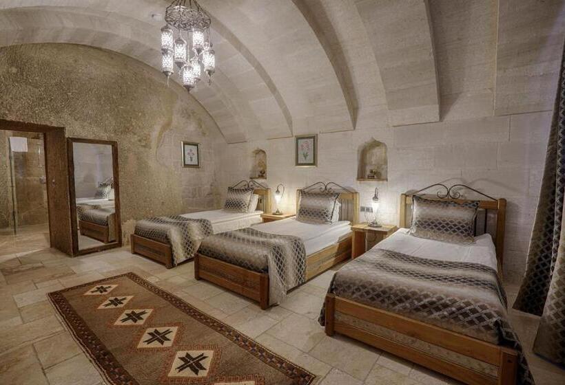 اتاق استاندارد سه نفره, Hera Cave Suites