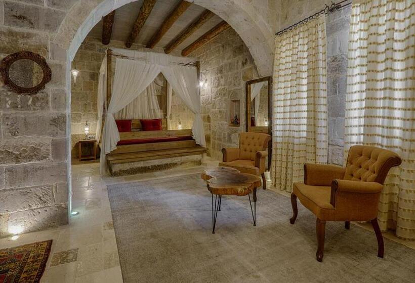 스위트, Hera Cave Suites