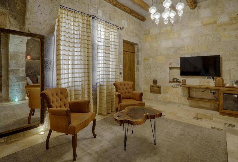 سوییت, Hera Cave Suites