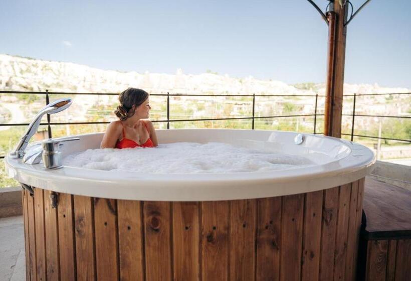 سوئیت با تخت بزرگ, Hera Cave Suites