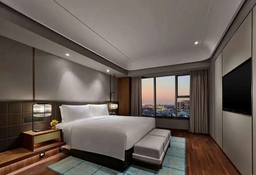 Standard Studio King Bed