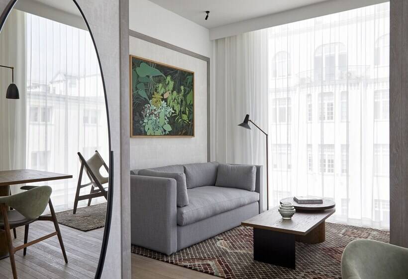 سوییت اجرایی, Puro Warszawa Centrum