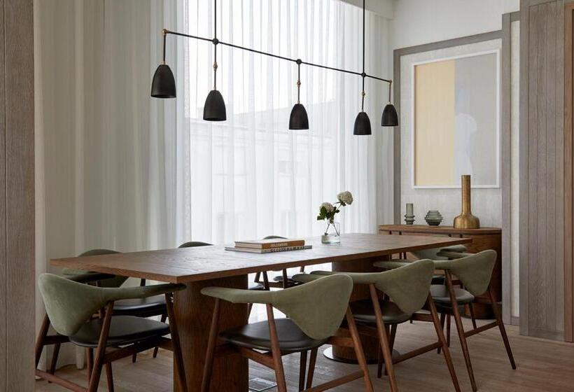 سوییت اجرایی, Puro Warszawa Centrum