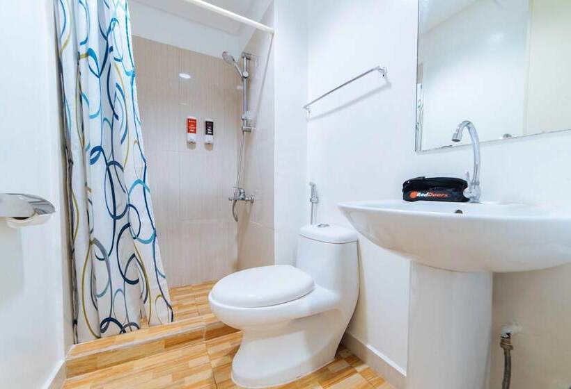 חדר סטנדרט, Reddoorz At Tjmg By Bel Air Polaris Makati