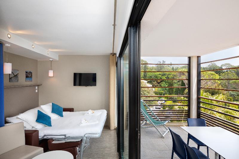 套房, Sowell Family Riviera