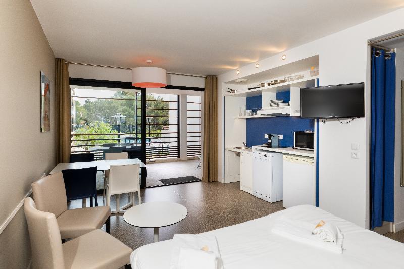 套房, Sowell Family Riviera