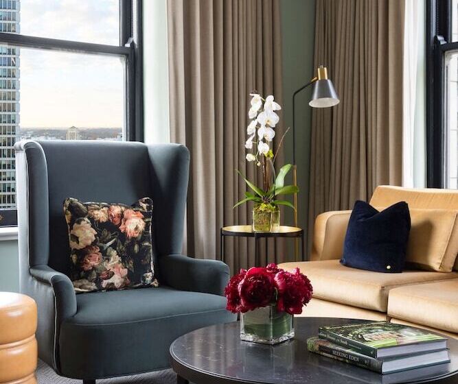 סוויטה דלוקס, The Candler Hotel Atlanta, Curio Collection By Hilton