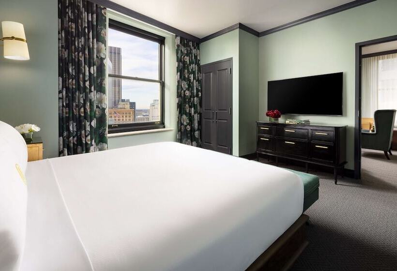 带城市景观的套间, The Candler Hotel Atlanta, Curio Collection By Hilton