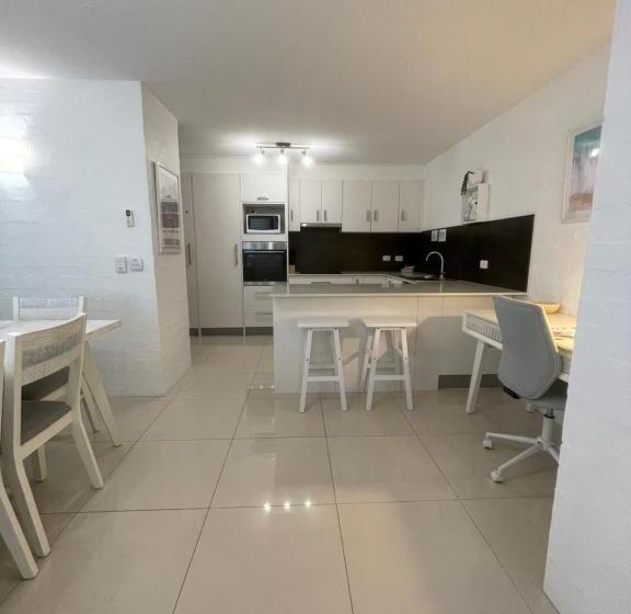 Апартаменты 2 Спальни Внутрение, Myuna Holiday Apartments