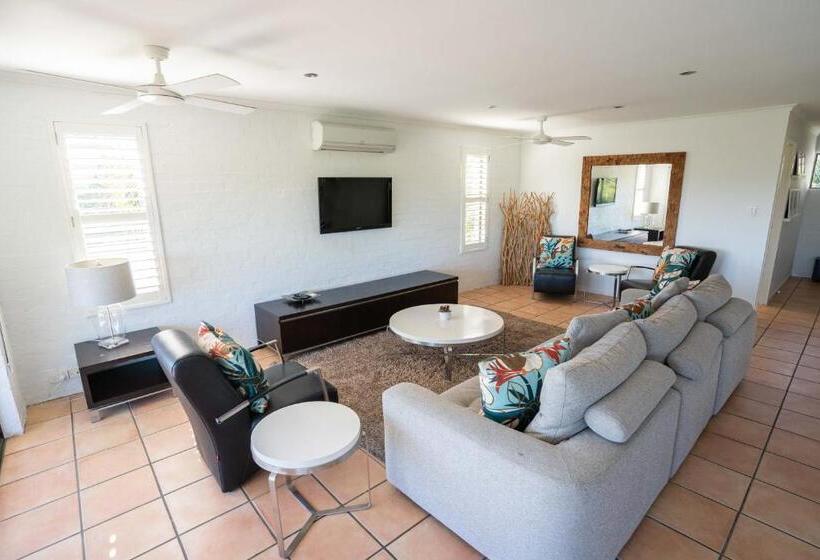 Апартаменты Ejecutiva 3 Спальни, Myuna Holiday Apartments