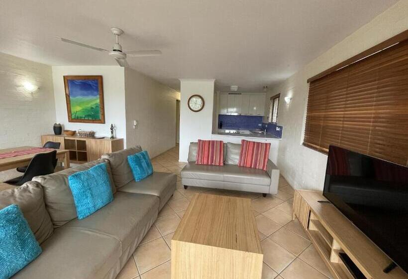 Апартаменты 2 Спальни с Балконом, Myuna Holiday Apartments