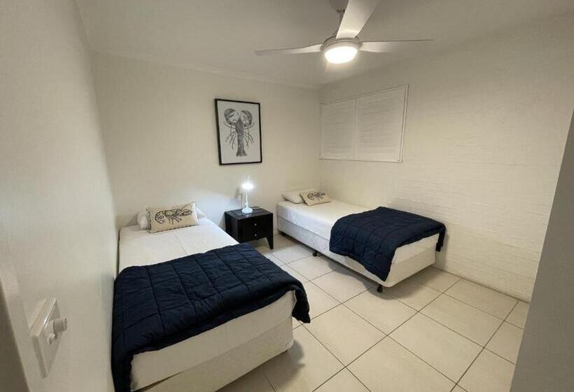 Апартаменты 2 Спальни с Балконом, Myuna Holiday Apartments