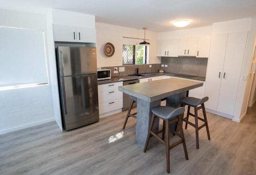 Апартаменты 2 Спальни с Балконом, Myuna Holiday Apartments