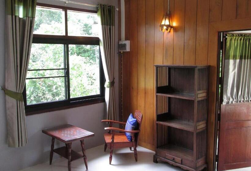 בקתה דלוקס, Happiness Resort Sukhothai