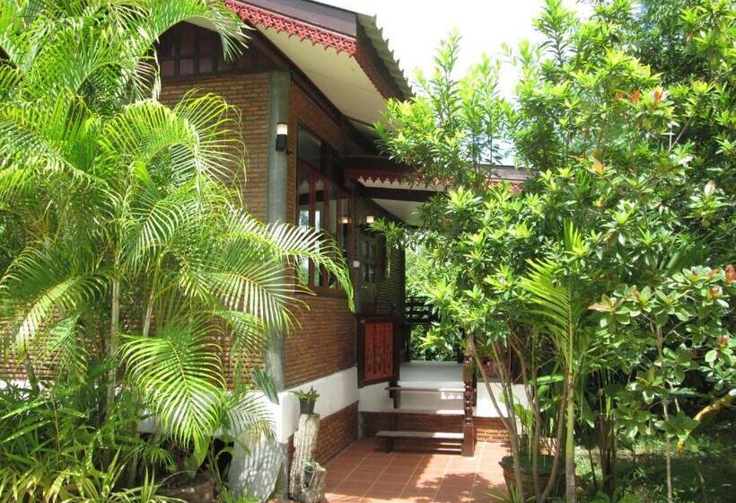 בקתה דלוקס, Happiness Resort Sukhothai