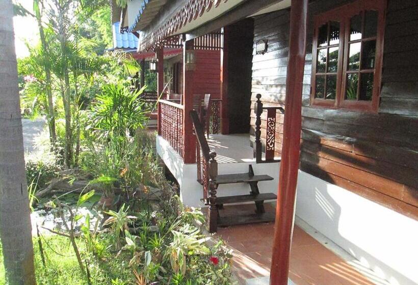 בקתה סופריור, Happiness Resort Sukhothai