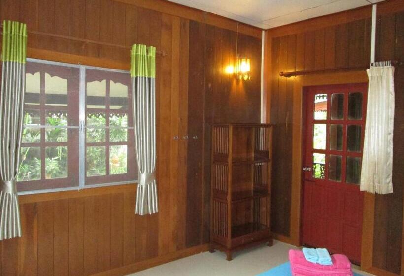 בקתה סופריור, Happiness Resort Sukhothai