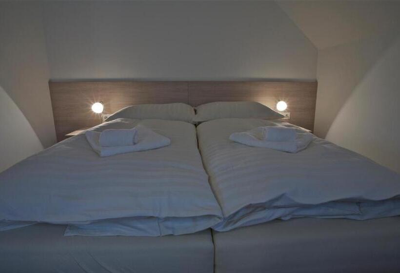 スタンダードルーム, Pútnický Mlyn