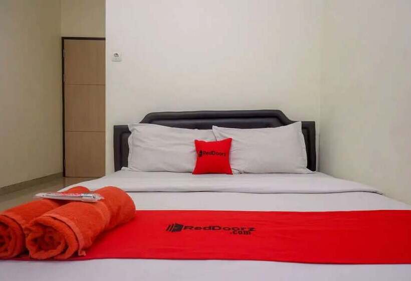 Номер Стандарт, Reddoorz Near Malioboro Mall