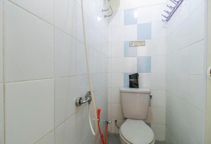 Номер Стандарт, Reddoorz @ Tanjung Duren