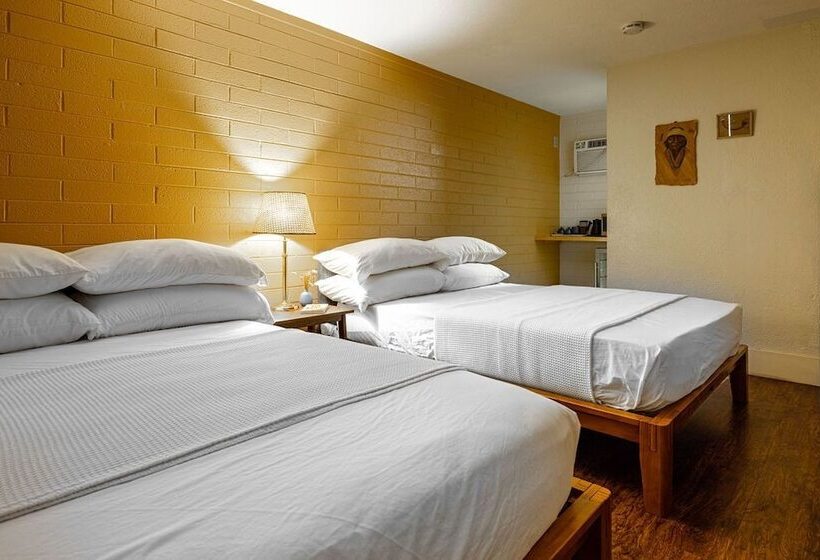 غرفة قياسية, Star Motel