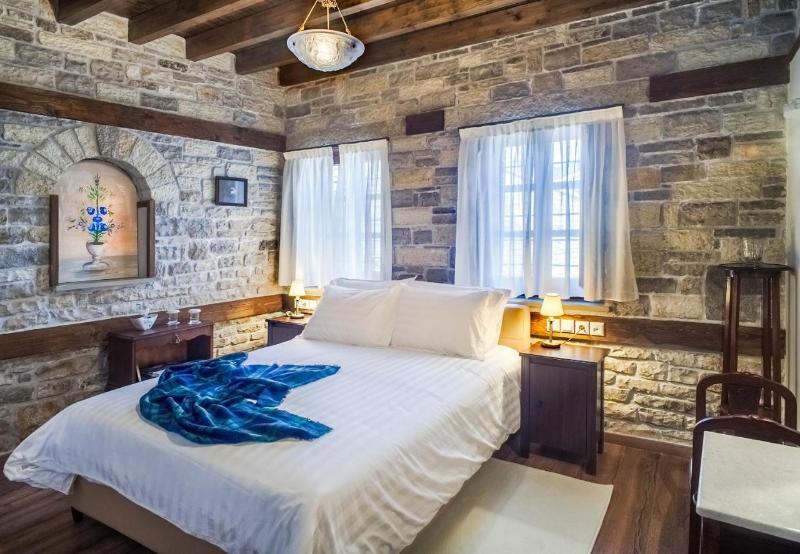 标准间, Gioraldi Art