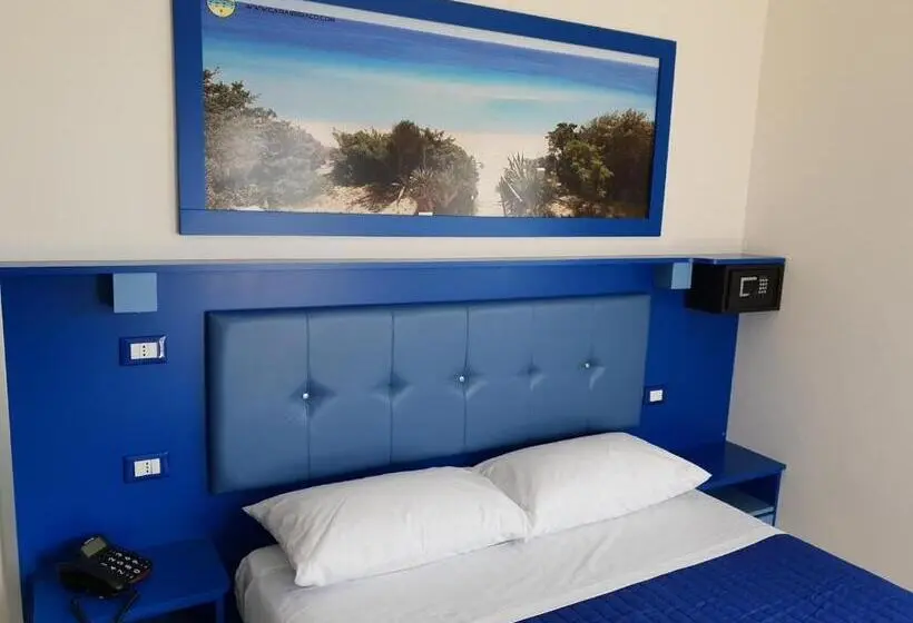 Standard Neljän Hengen Huone Merinäkymä, Caraibisiaco Sul Mare