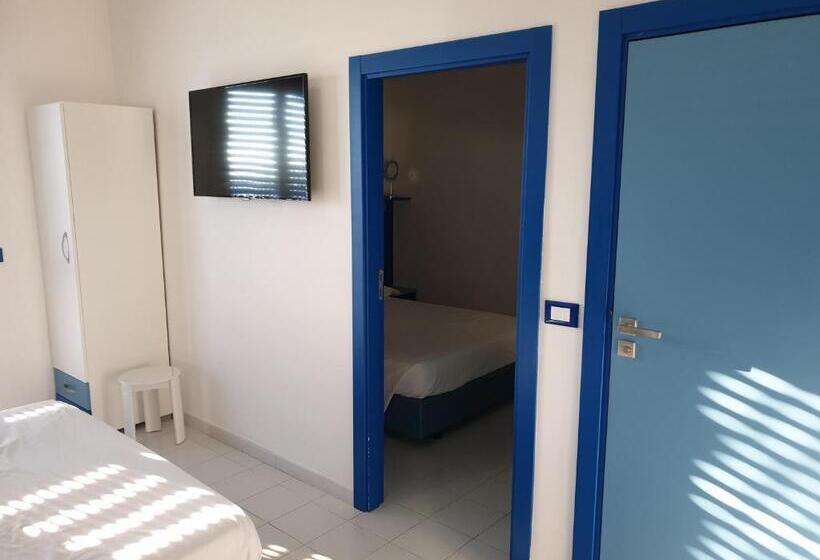 סוויטת ג'וניור עם טרסה, Caraibisiaco Sul Mare