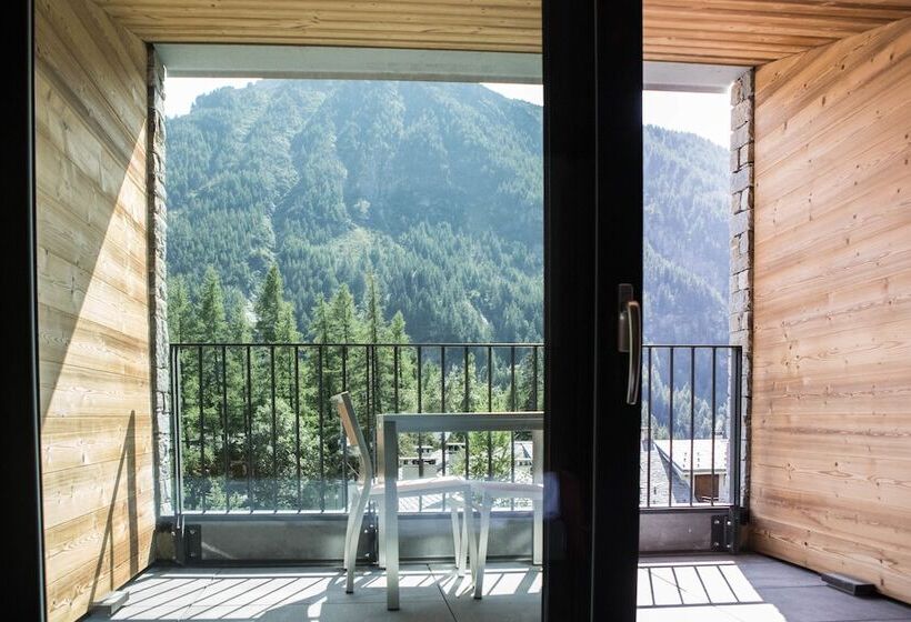 סוויטה דלוקס, La Vetta