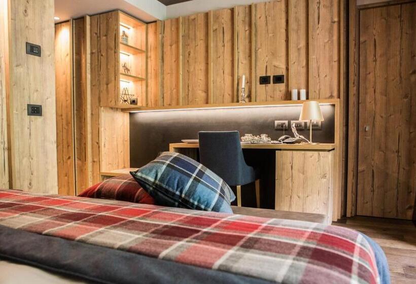 חדר משפתחתי סופריור, La Vetta