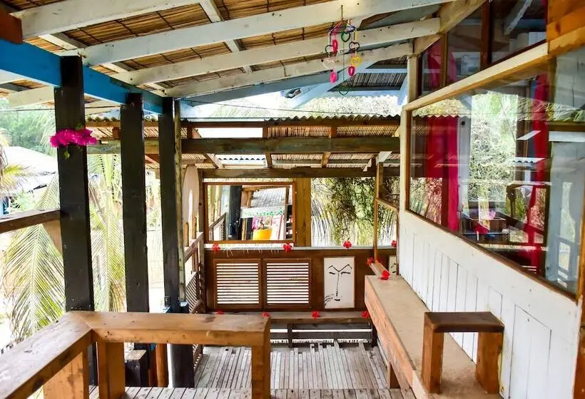 , Mermaid Beach Resort