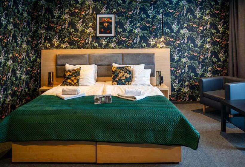 شقة غرفة واحدة, Seven Hotel Bytom   Katowice