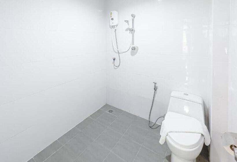 غرفة ديلوكس مزودة بشرفة, Xanadu Hotel Utapao