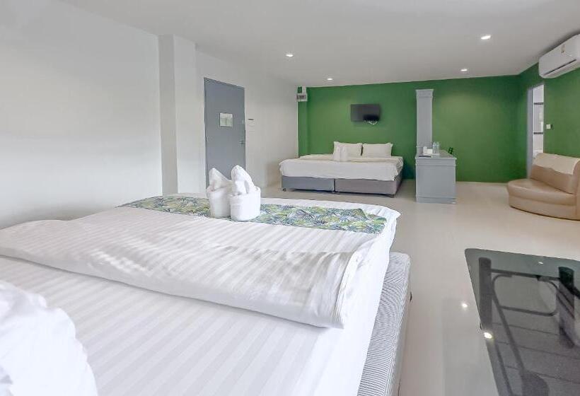 Семейный Номер, Xanadu Hotel Utapao