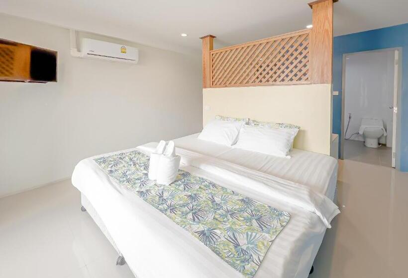 غرفة ديلوكس مزودة بشرفة, Xanadu Hotel Utapao