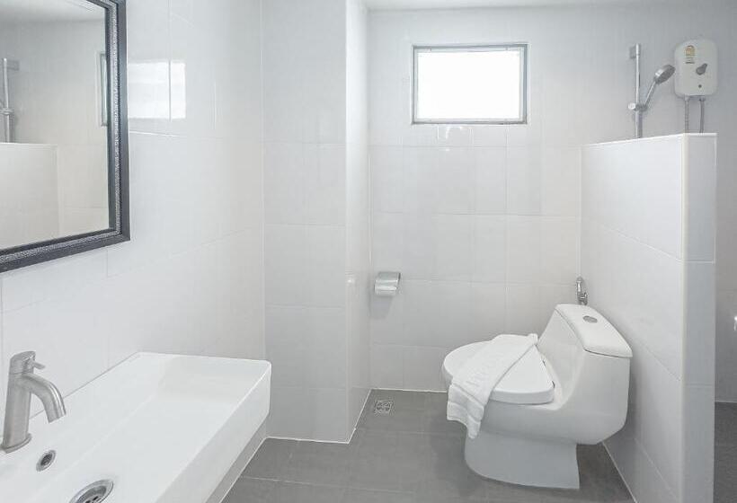 Семейный Номер, Xanadu Hotel Utapao