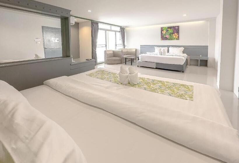 Семейный Номер, Xanadu Hotel Utapao