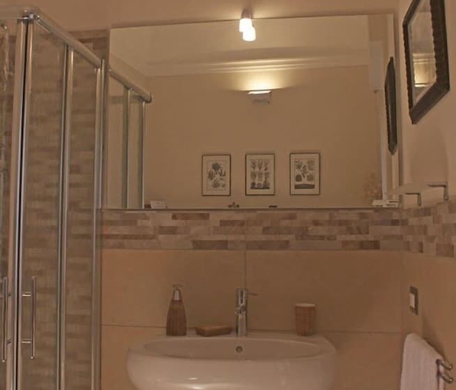 اتاق استاندارد, B&b Velardi