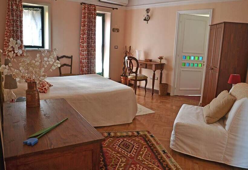 اتاق سوپریور, B&b Velardi