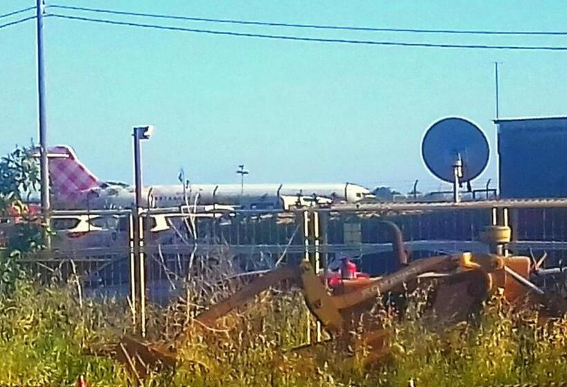 اتاق استاندارد با سرویس بهداشتی مشترک, Bed And Fly Aeroporto Catania Reception H24