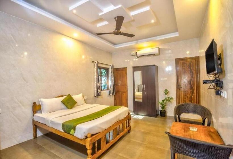 Студио Стандарт с Балконом, Calangute Sea Steps