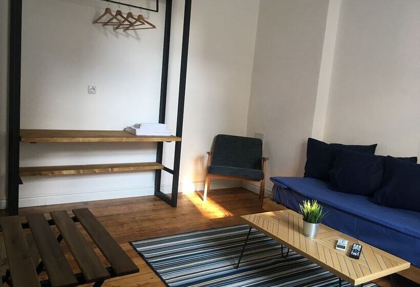 带1个卧室的经典公寓, Generaator Sofia