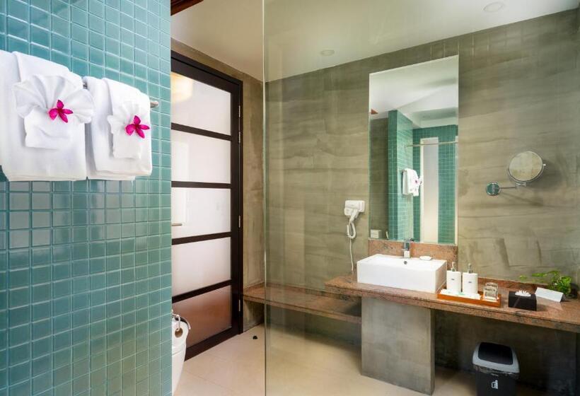 Люкс 2 Спальни, Koulen