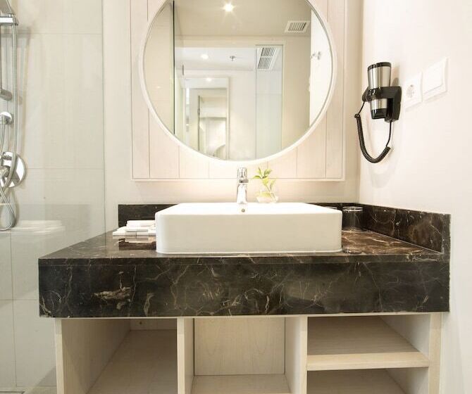 디럭스 룸, Swissbelinn Cikarang