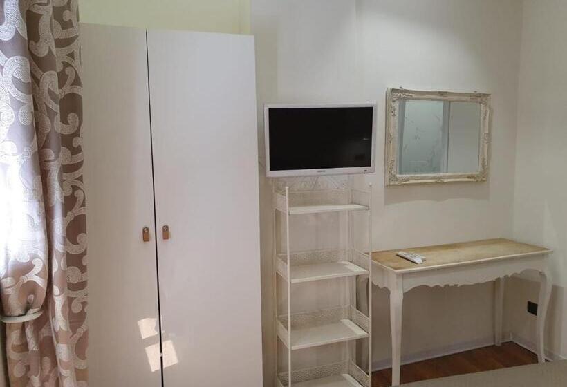 اتاق استاندارد, Guest House Piazza Carmine