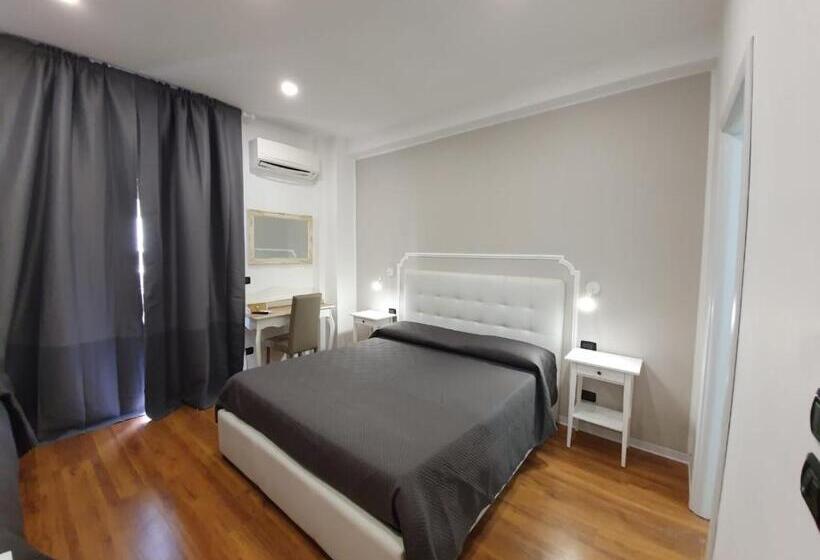 Camera Tripla Comfort, Guest House Piazza Carmine