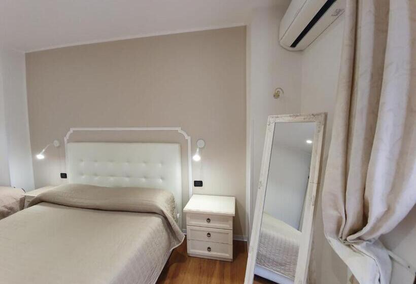 اتاق راحتی سه تخته, Guest House Piazza Carmine