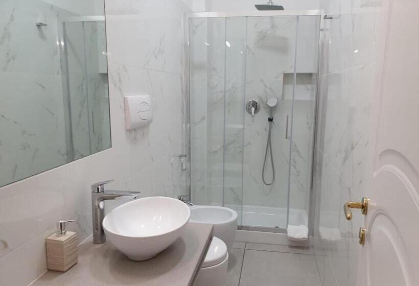 اتاق استاندارد چهار تخته, Guest House Piazza Carmine